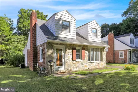 951 New Holland Ave, Lancaster, PA 17601