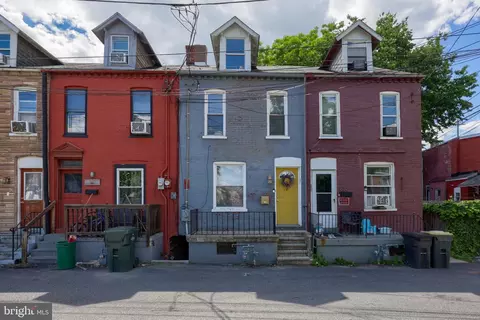 630 N Market St, Lancaster, PA 17603