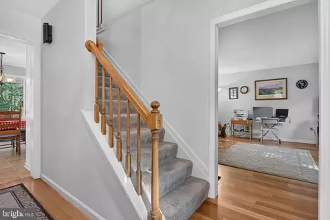 Entry Way - 13 Diane Ave, Lititz, PA 17543 photo 3 of 3