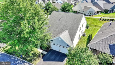 1546 Emerson Dr, Mount Joy, PA 17552