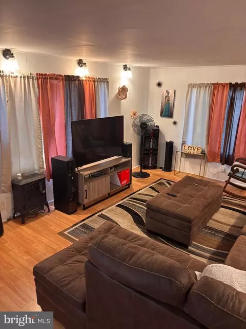 8 E Pearl Dr, Lititz, PA 17543 photo 33