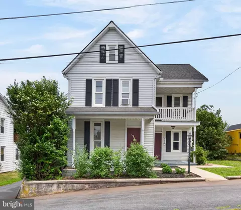 Other - 990 Maple St, Lititz, PA 17543 photo 2 of 14