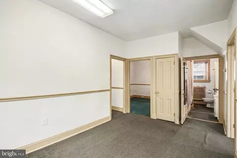 Entry Way - 50 S Broad St, Lititz, PA 17543 photo 4 of 5