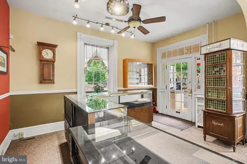 Entry Way - 50 S Broad St, Lititz, PA 17543 photo 2 of 5
