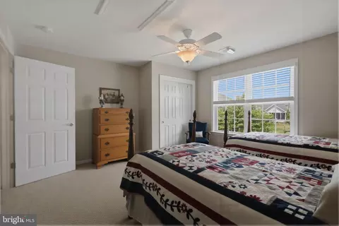 Bedroom - 1063 Presidents Dr, Lititz, PA 17543 photo 7 of 7