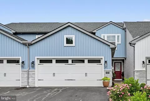823 Talon Way, Columbia, PA 17512
