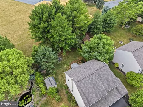 View/Area - 230 Cambridge Ln, Lititz, PA 17543 photo 3 of 3