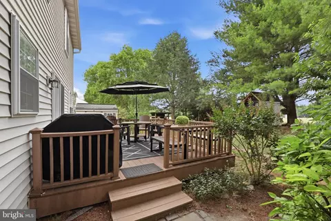 Exterior - 230 Cambridge Ln, Lititz, PA 17543 photo 4 of 13