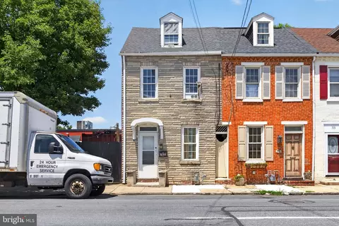 709 E Chestnut St, Lancaster, PA 17602
