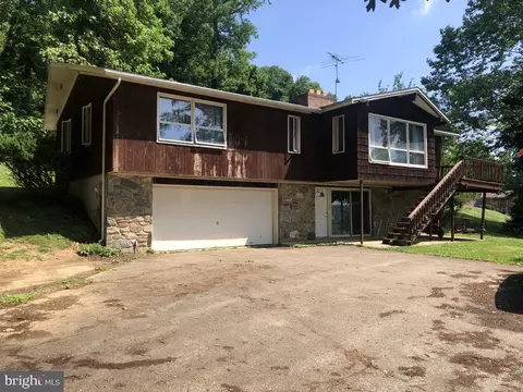 246 Brown Rd, Nottingham, PA 19362