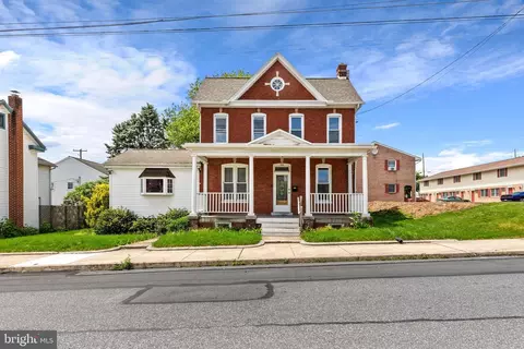 214 N Hanover St, Elizabethtown, PA 17022