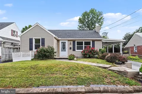 Exterior - 237 Noble St, Lititz, PA 17543 photo 2 of 6