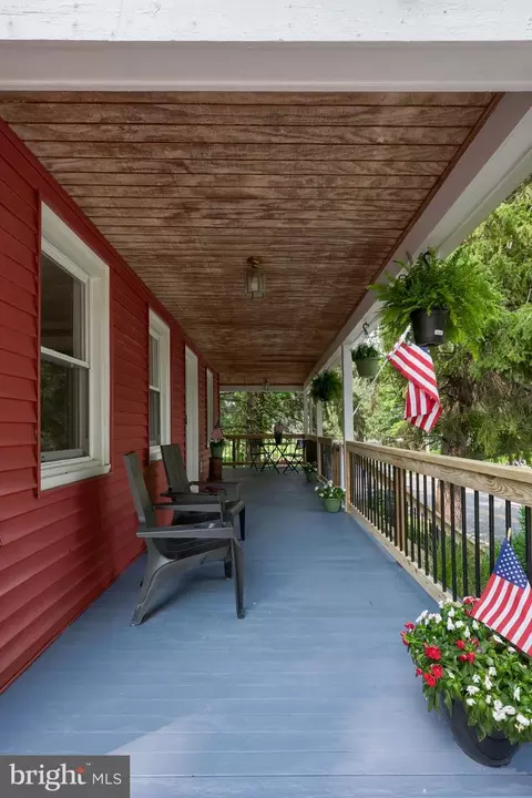 Exterior - 1150 Clay Rd, Lititz, PA 17543 photo 14 of 18