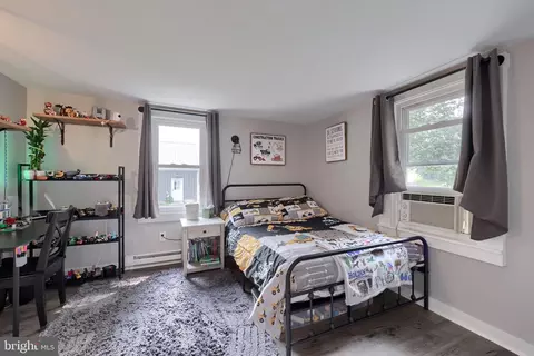 Bedroom - 1150 Clay Rd, Lititz, PA 17543 photo 7 of 7