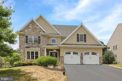 339 Spurrier Dr, Lititz, PA 17543 photo 8