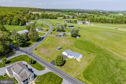 481 Meetinghouse Rd, Gap, PA 17527