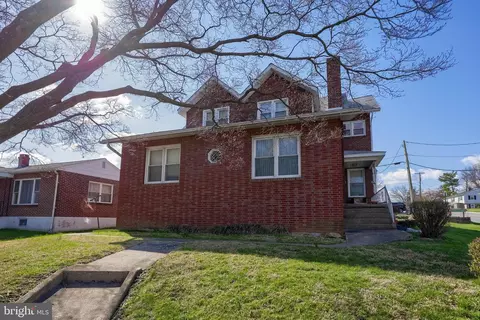 1694 1696 1698 Columbia Ave, Lancaster, PA 17603