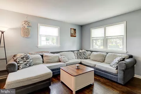 Living - 508 Spring Ave, Lititz, PA 17543 photo 1 of 1