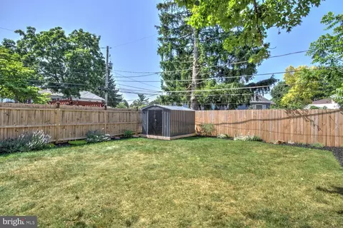 Exterior - 508 Spring Ave, Lititz, PA 17543 photo 3 of 7