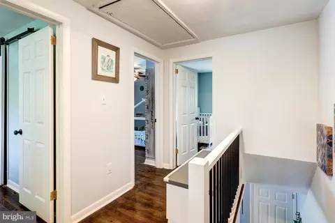 Entry Way - 508 Spring Ave, Lititz, PA 17543 photo 3 of 3