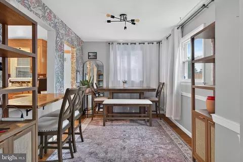 Dining - 501 General Sutter Ave, Lititz, PA 17543 photo 1 of 3