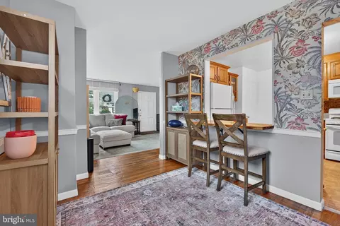 Dining - 501 General Sutter Ave, Lititz, PA 17543 photo 2 of 3