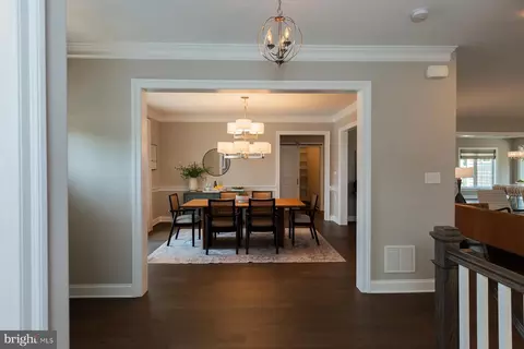 Entry Way - 425 E Delp Rd, Lancaster, PA 17601 photo 14 of 29