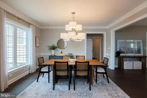Dining - 425 E Delp Rd, Lancaster, PA 17601 photo 6 of 9