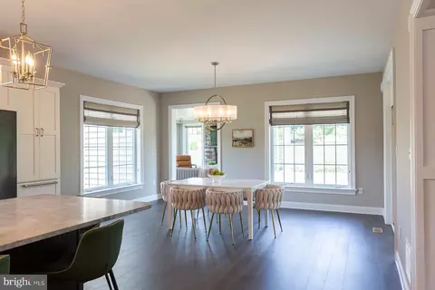 Dining - 425 E Delp Rd, Lancaster, PA 17601 photo 1 of 9