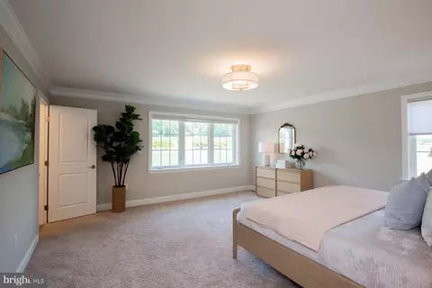 Bedroom - 425 E Delp Rd, Lancaster, PA 17601 photo 2 of 13