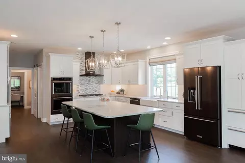 Kitchen - 425 E Delp Rd, Lancaster, PA 17601 photo 1 of 7