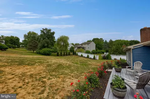Exterior - 323 Knights Bridge Way, Lititz, PA 17543 photo 9 of 9