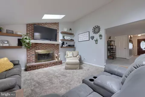 Entry Way - 323 Knights Bridge Way, Lititz, PA 17543 photo 6 of 6