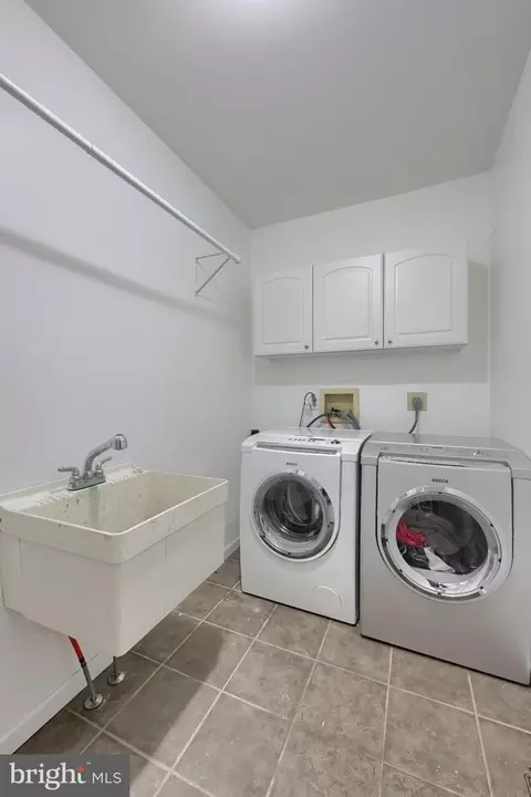 Other - 323 Knights Bridge Way, Lititz, PA 17543 photo 3 of 16