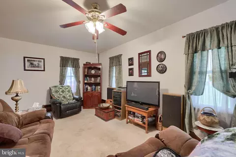 Living - 945 Maple St, Lititz, PA 17543 photo 1 of 1