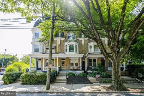 363 College Ave, Lancaster, PA 17603