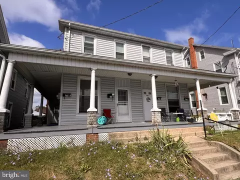 244 N 246 N Market St, Elizabethtown, PA 17022
