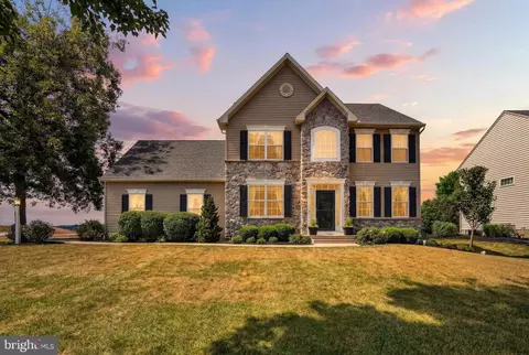 Exterior - 981 Buckwalter Rd, Lititz, PA 17543 photo 7 of 7