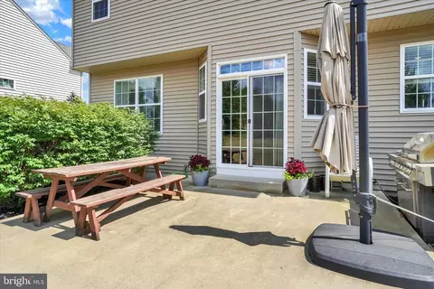 Exterior - 981 Buckwalter Rd, Lititz, PA 17543 photo 3 of 7