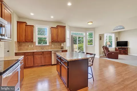 Kitchen - 981 Buckwalter Rd, Lititz, PA 17543 photo 1 of 1