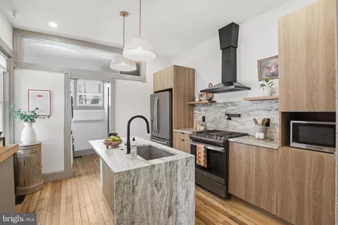 237 N Lime St, Lancaster, PA 17602