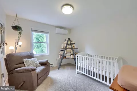 Bedroom - 10 Lakeview Pl, Lititz, PA 17543 photo 4 of 5