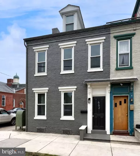 662 Walnut St, Columbia, PA 17512