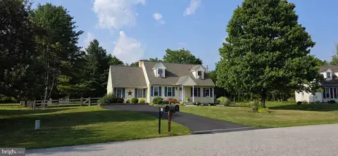 50 Saddler Dr, Christiana, PA 17509