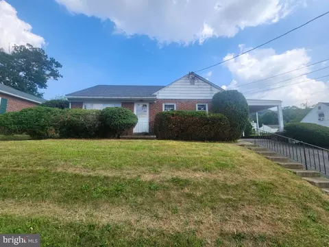 465 Lincoln Ave, Ephrata, PA 17522
