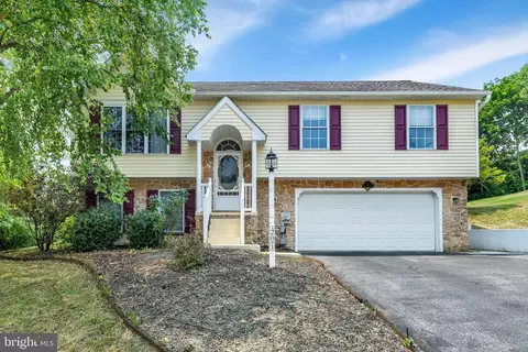 401 Rabbit Hill Ln, Lancaster, PA 17603