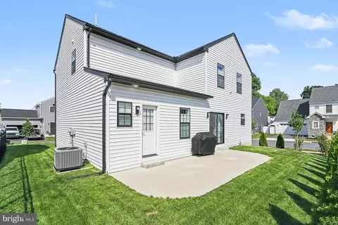 Other - 100 Meadows Bnd, Lititz, PA 17543 photo 8 of 9