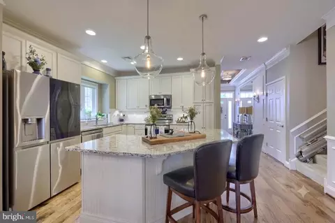 Kitchen - 1068 Constitution Dr, Lititz, PA 17543 photo 5 of 5