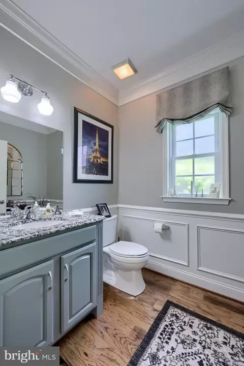 Bath - 1068 Constitution Dr, Lititz, PA 17543 photo 1 of 4