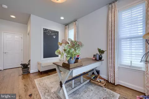 Entry Way - 1068 Constitution Dr, Lititz, PA 17543 photo 5 of 16